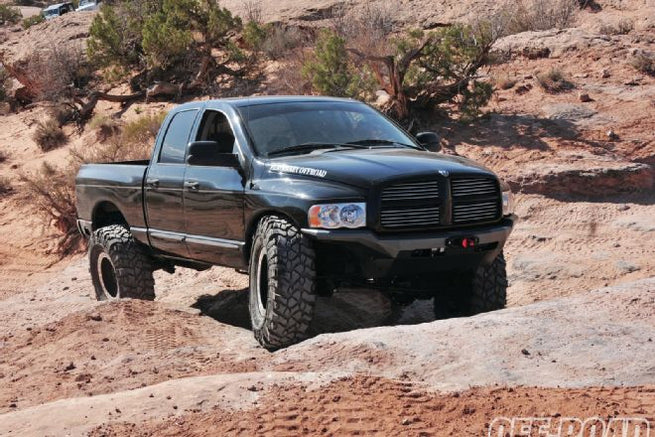 2005 Dodge Ram 2500 4x4 - Low Slung